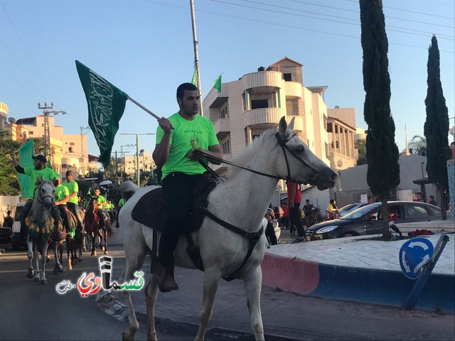 فيديو : الخياله القسماوية تجوب شوارع المدينة في مسيرة احتفالية بقدوم شهر رمضان المبارك 